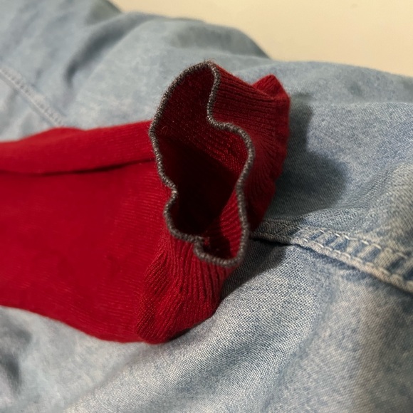 Banana Republic silk cashmere zip T sweater. Red. Mens medium. - Picture 8 of 9